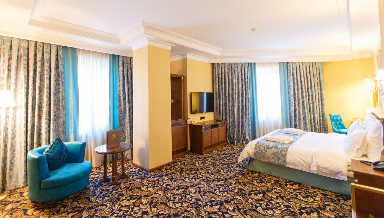 Sultan Palace Hotel Atyraū Eksteriør billede